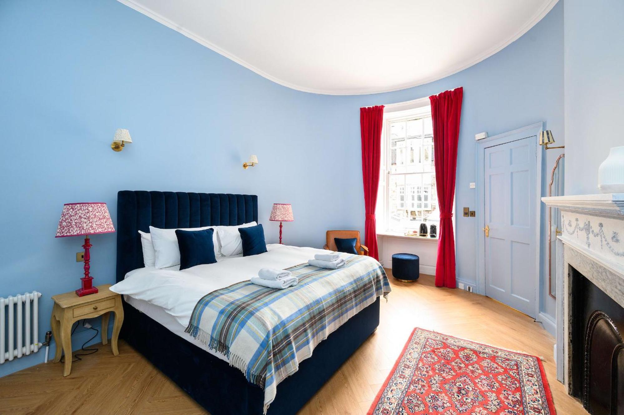 Queen Charlotte Guesthouse EDI Exterior photo